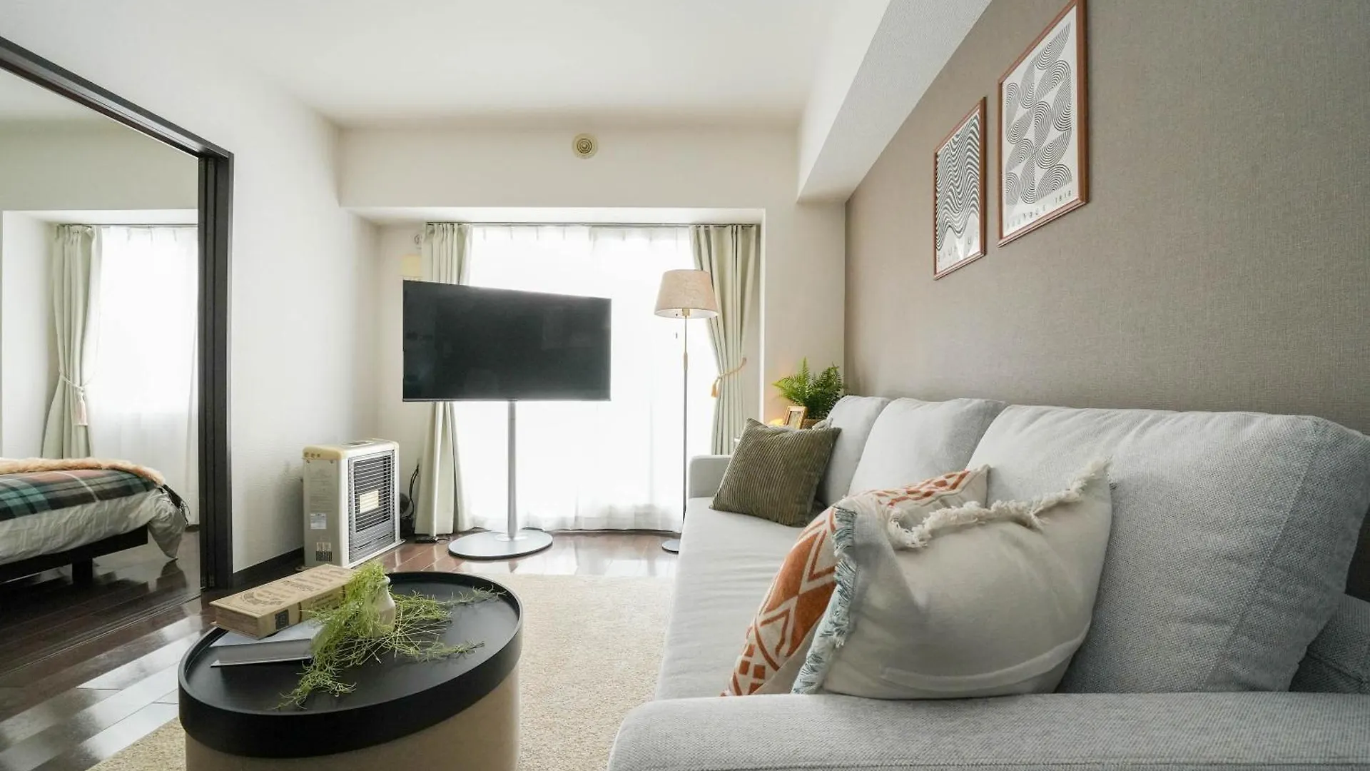Apartment Sun Court Odori Inn Sapporo Japan